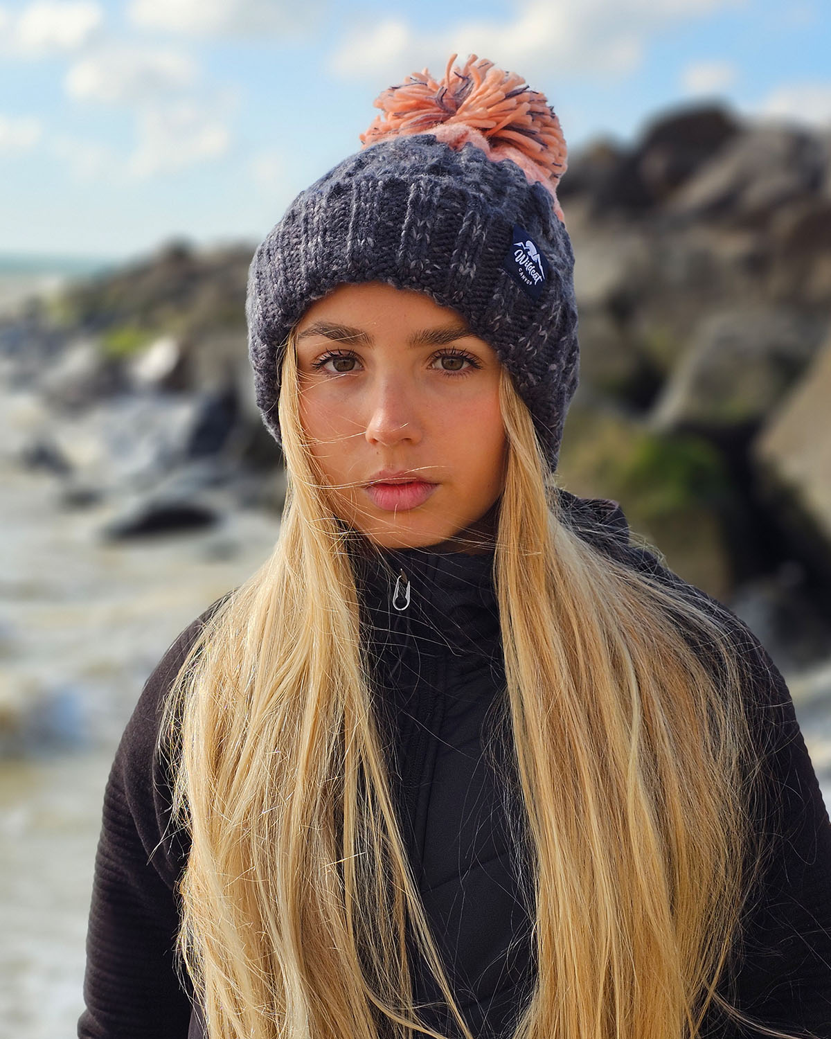 Snowseeker - Adults Bobble Hat (Graphite & Blush) - Image 2