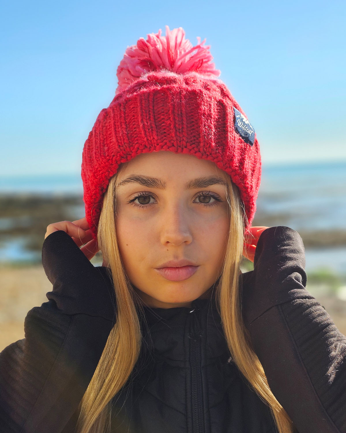 Snowseeker - Adults Bobble Hat (Red & Pink) - Image 2